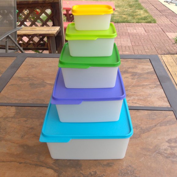 Tupperware Nesting Stackable Storage Containers - 5 Piece Set - Picture 5 of 6